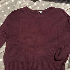 Garage light weight sweater